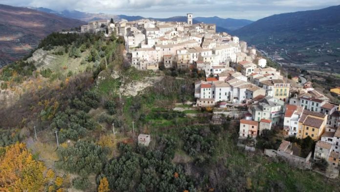 L’associazione Centro Storico Trivento ripristina la strada comunale Passo dei Preti che porta all’apiario da poco inaugurato