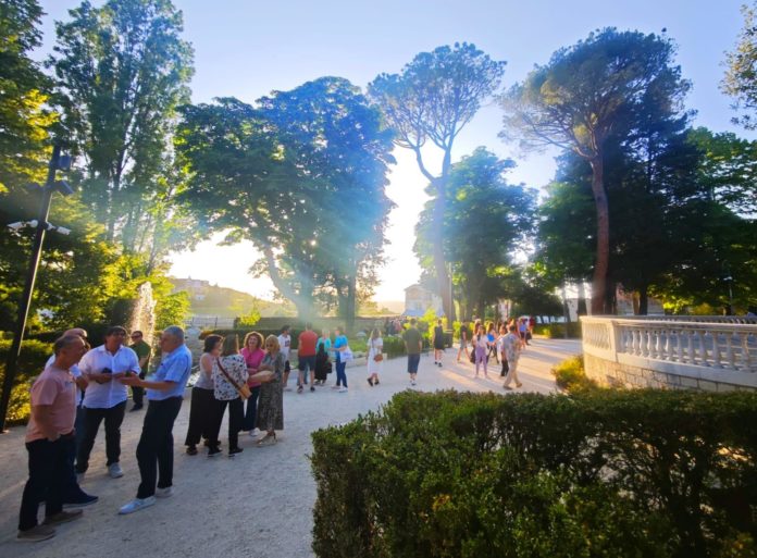 Villa De Capoa, successo per la riapertura, ma da domani parco di nuovo chiuso fino a giovedì