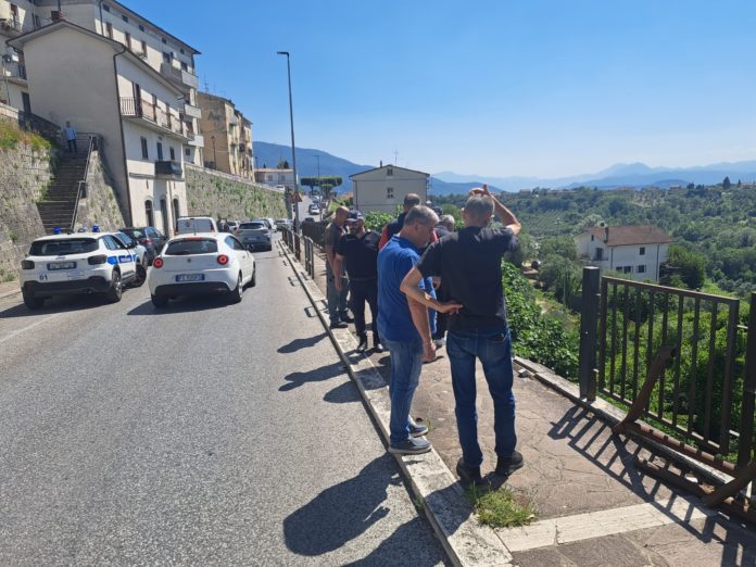 Isernia: volo di oltre dieci metri con la sua auto, giovane viva per miracolo isernia auto