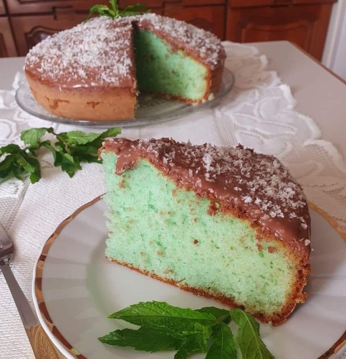Un tripudio di sapori: la torta menta, cocco e cioccolato