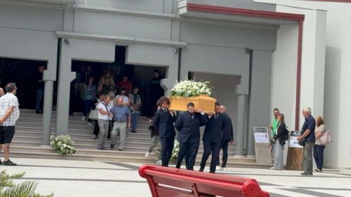 Stroncato da un malore mentre gioca a calcetto, l’ultimo saluto a Diego De Benedictis