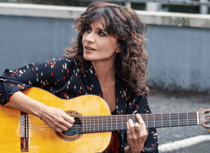 Giovedì ad Altilia arriva Chiara Civello, il concerto al Teatro Romano