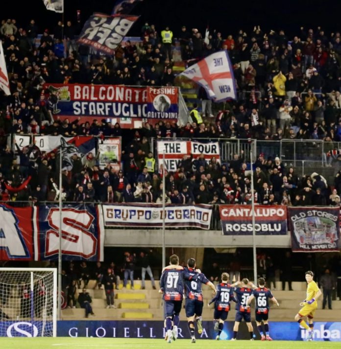 Calcio, Serie C, venerdì 25 la composizione dei gironi. Il lunedì seguente i calendari. Campobasso: da giovedì in ritiro