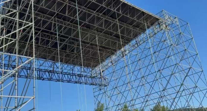 Geolier, uomo da record: conto alla rovescia per il mega concerto di sabato a Campobasso