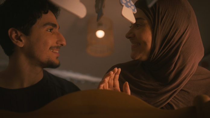 Il corto francese “Ya Hanouni”, una storia che unisce la famiglia sullo sfondo della guerra, è il miglior film di Alta Marea Festival 2025