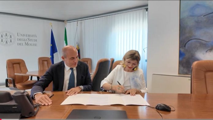 Unimol e Ufficio Scolastico Regionale: nuovo accordo su formazione e orientamento