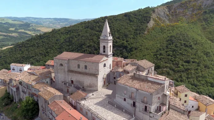 Il Campanile di Guardialfiera, 100 anni di storia e cultura