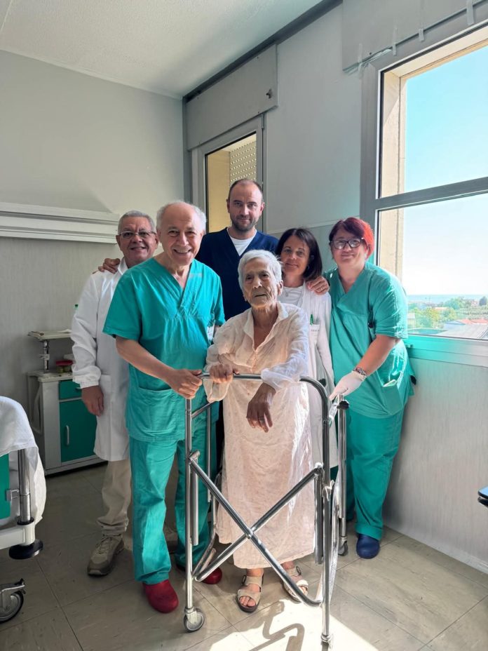 Processione di S.Basso: la signora Ninetta caduta in barca è stata operata e sta bene