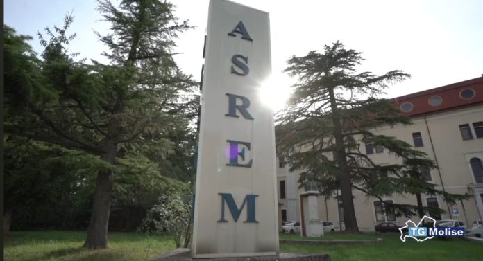 Reparti semivuoti al Cardarelli, Asrem apre indagine interna