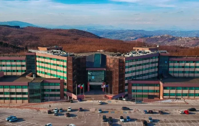 Dalla prossima settimana via libera ai pagamenti per la ex Cattolica. A dirlo il presidente della Regione, Roberti