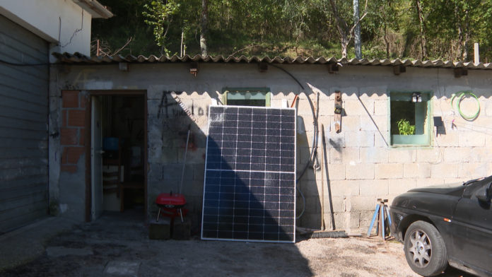 Isernia, vive in una stalla senza bagno e doccia: chiede un alloggio popolare