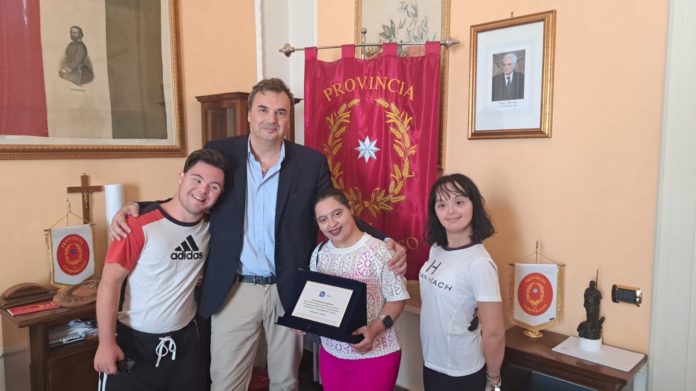 Il Presidente della Provincia di Campobasso, Giuseppe Puchetti, esprime il suo sentito ringraziamento e riconoscimento all’Associazione Italiana Persone Down di Campobasso