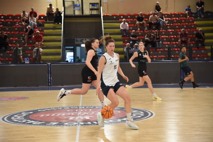 Basket, la Molisana Magnolia, contro Roseto le rossoblù escono alla distanza. Ottimo test per le ragazze di Sabatelli