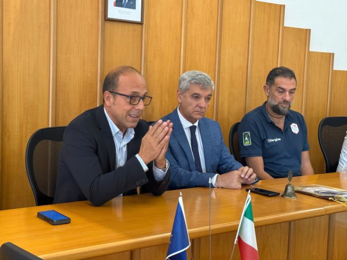 Volley, A3, EnergyTime Spike Devils, sinergia virtuosa con Vinchiaturo. In Comune presentata la seconda stagione di A3 dei rossoblù