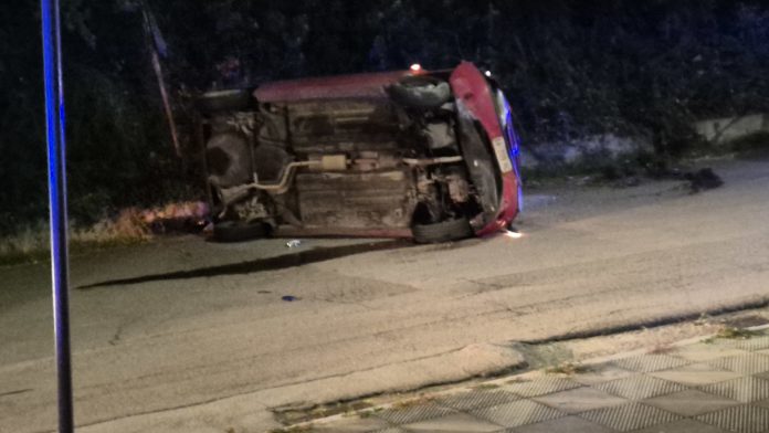 Incidente stradale a Campomarino: coinvolte due auto, una si ribalta: quattro feriti lievi