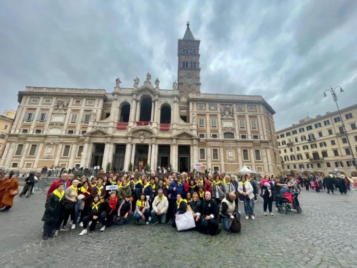Ururi in Festa: Papa Leone XIV Benedice la Statua della Madonna Immacolata nel Giubileo Parrocchiale