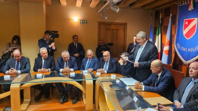 San Giuliano di Puglia ricorda le vittime del terremoto di 23 anni fa