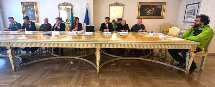 Tavolo tecnico sulle vulnerabilità: prima riunione in Prefettura a Isernia. Sottoscritte Linee Guida per triage sanitario dei migranti provenienti da rotte terrestri