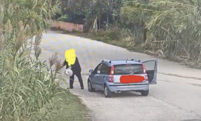 Abbandono illecito di rifiuti: denunciato un uomo al Lido di Campomarino