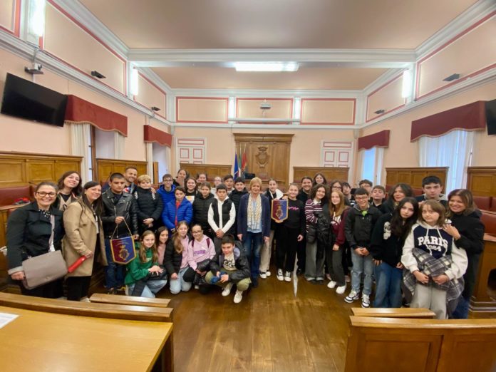 Campobasso, studenti in visita a Palazzo San Giorgio