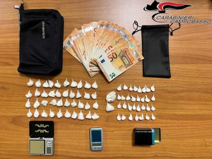 Campomarino, in manette 40enne per detenzione e spaccio di droga