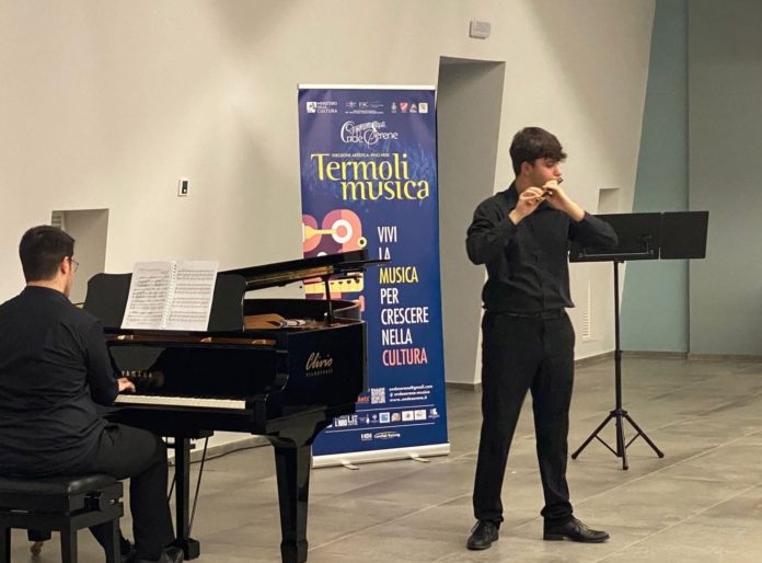 Termoli Musica 25: successo per il concerto di Christian Nese e Francesco Ricci