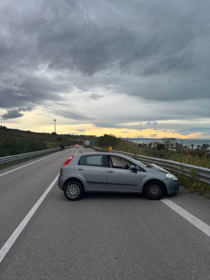 Termoli: incidente sulla tangenziale dopo malore. Donna trasportata in ospedale