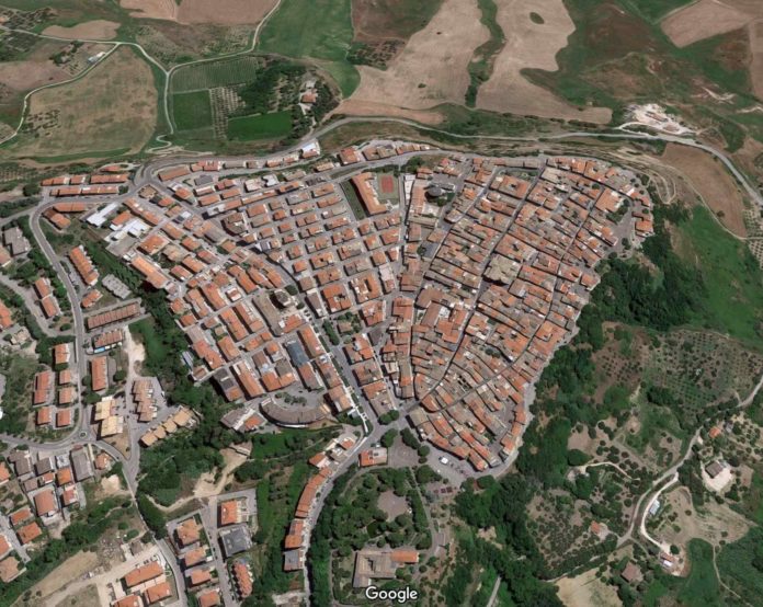 Circolo PD e “Gruppo Progressista” a Guglionesi attaccano su fondi PNRR liceo