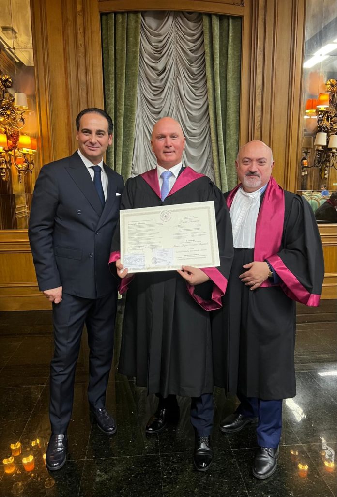 Laurea Magistrale in Scienze Politiche per il consigliere Bruno Fraraccio