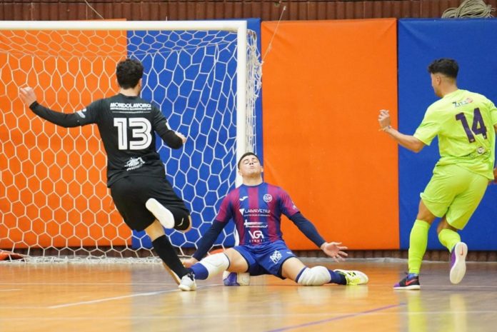 Futsal, venerdì emozionate. Cus Molise in campo a Fasano, sfida salvezza
