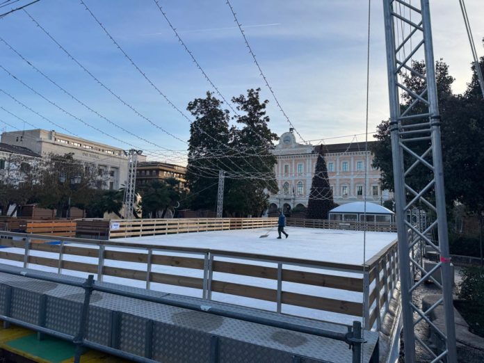 Faccetta nera sulla pista di patinaggio, polemiche a Campobasso