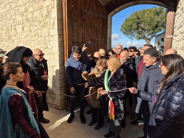 Campobasso, rinasce Castello Monforte. Lavori finiti e taglio del nastro