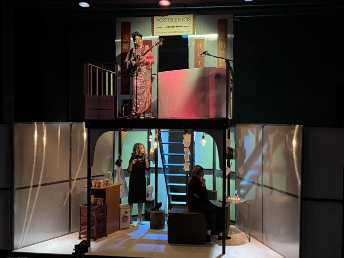 Postremos, al Loto l’abbraccio noir di due mitra