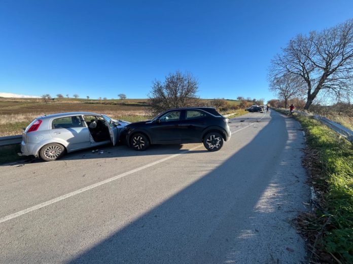 Incidente tra tre auto in contrada Bosco tra Larino e la Bifernina