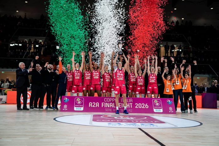 Basket femminile, coppa Italia, Schio campione, Zandalasini MVP