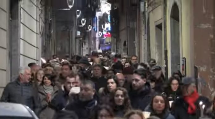 Se la forza di un popolo può sostituire la politica