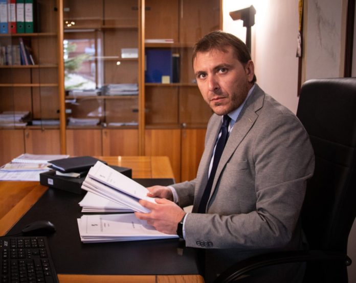 Trasporto pubblico locale. Primiani (M5S): “Stop a chi non paga i lavoratori”