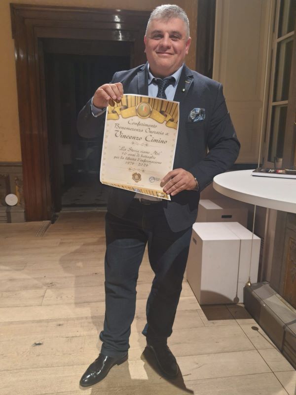 Rea: 50 anni di giornalismo radiofonico libero, premiato Vincenzo Cimino