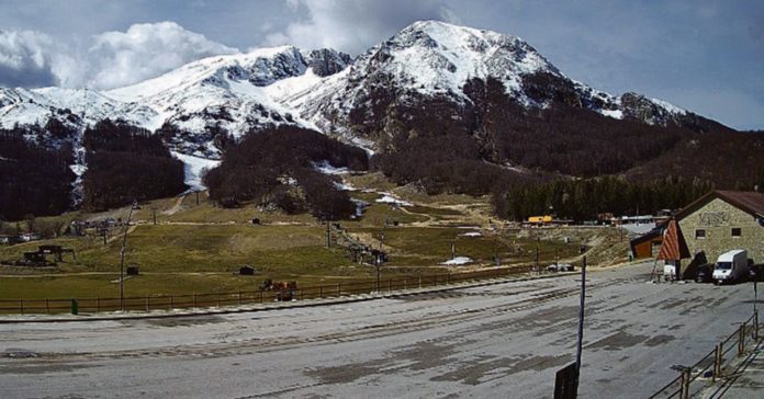 Campitello senza neve, mancato accordo per la riapertura di una pista