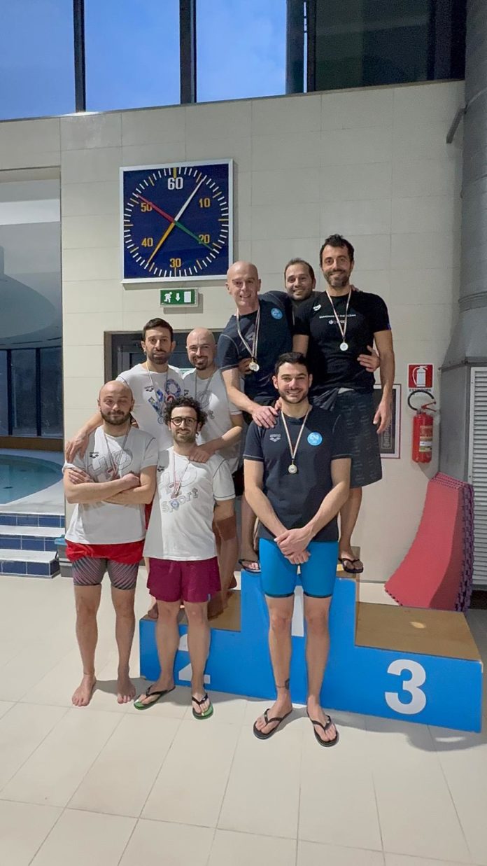 Nuoto, Master, M2 campioni regionali: dominio in vasca a Campodipietra