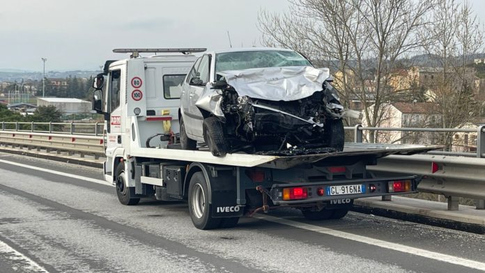Campobasso, incidente Tangenziale Ovest: 4 feriti due gravi