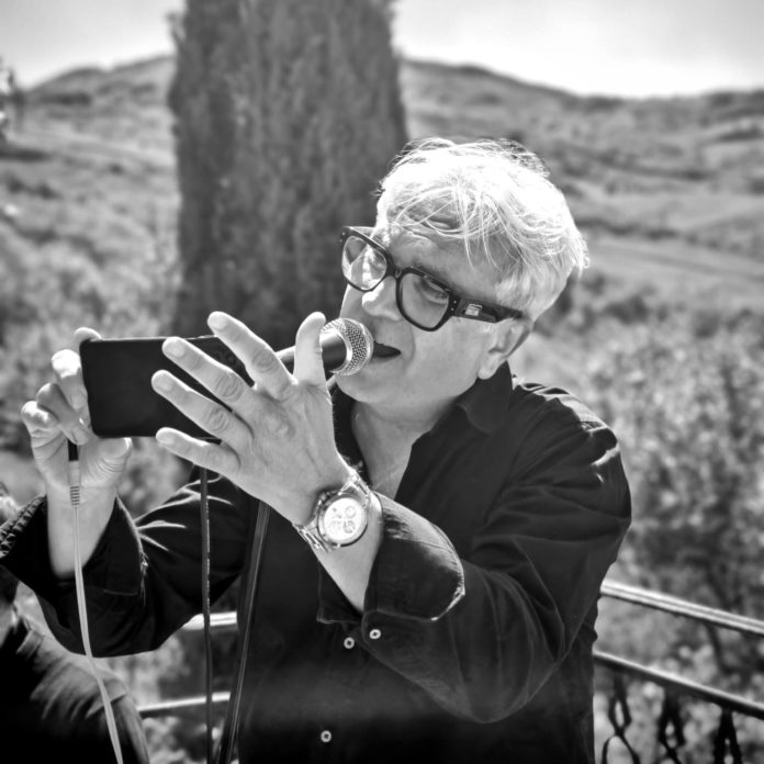Trivento. Il Brigadiere Capo Civico va in pensione, auguri da contrada Verzaro