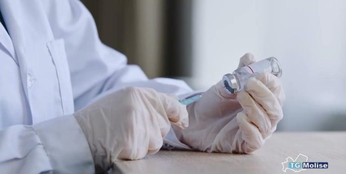 In Molise 8 mamme su 10 sono favorevoli a far fare tutti i vaccini ai figli