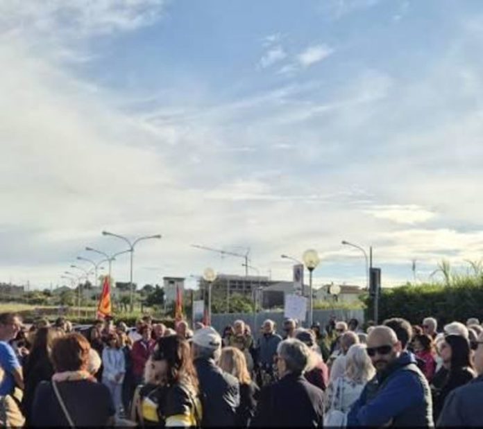 Termoli: manifestazione di oltre 200 persone in difesa della sanità pubblica