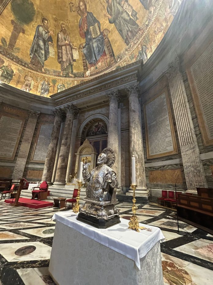 Guglionesi, il busto di S. Adamo da Papa Leone XIV