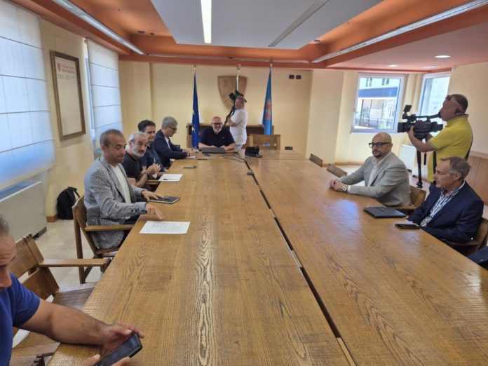 Ex Unilever, Di Lucente incontra le parti in Regione.