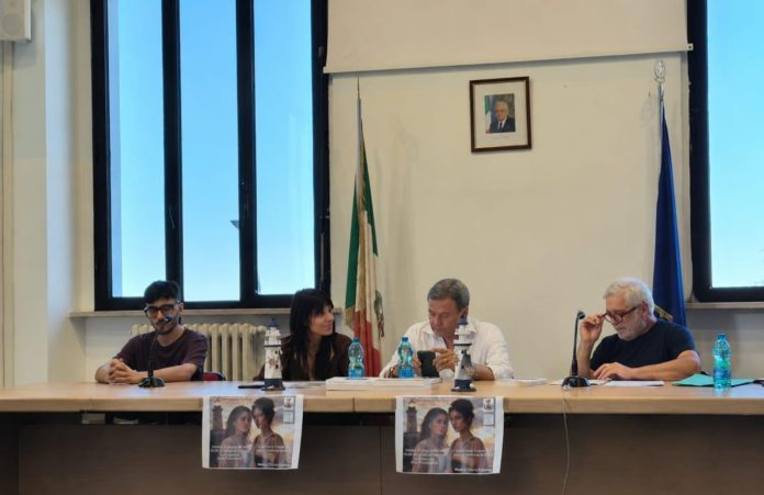 Petacciato: prosegue il tour del romanzo “Uno sguardo al di là del faro”