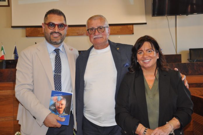 Roseto celebra Dante D’Alessandro e il libro di Formato Millimetri di Gloria