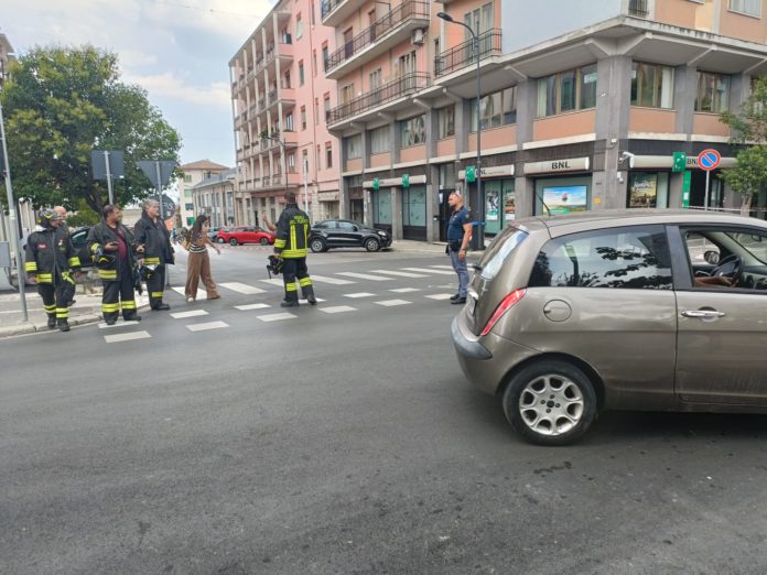 Campobasso: strada transennata per pacco sospetto