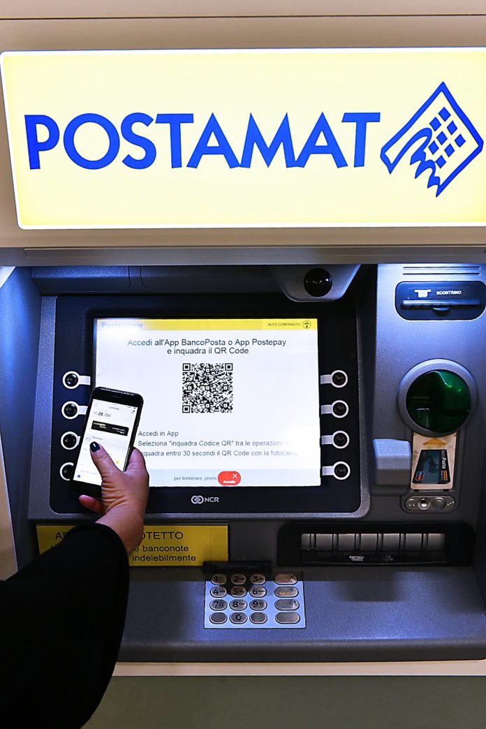 Poste Italiane rafforza rete postamat: in Molise sportelli superano banche